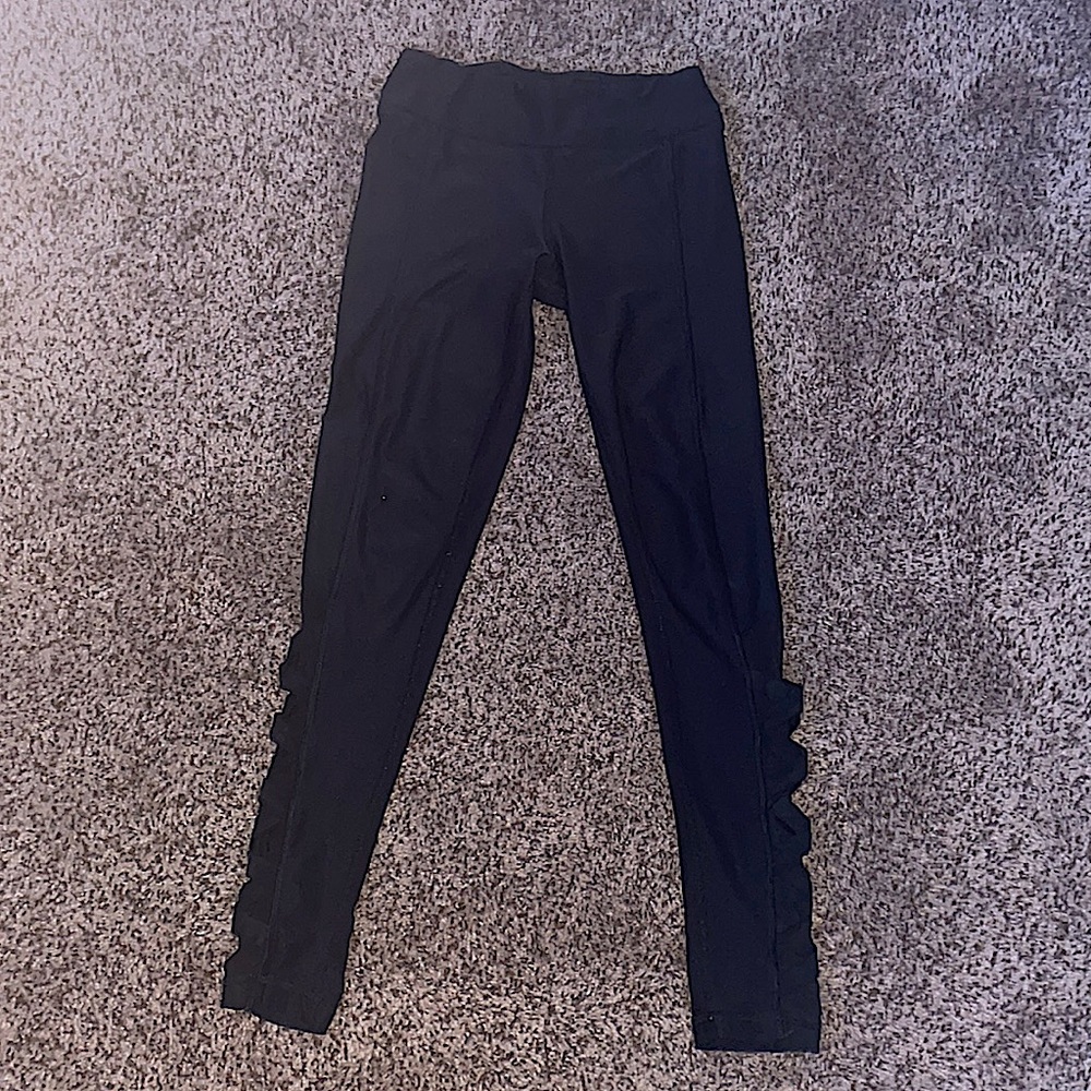 Black leggings